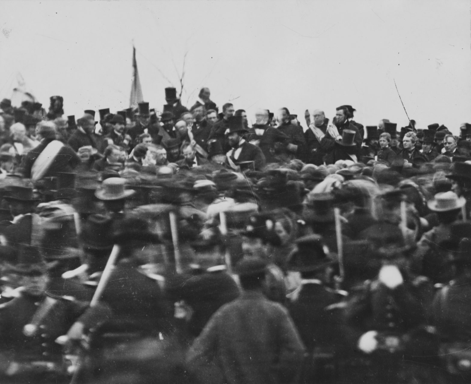 Lincoln speaking at Gettysburg